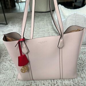 Tory Burch Perry triple compartment tote light pink